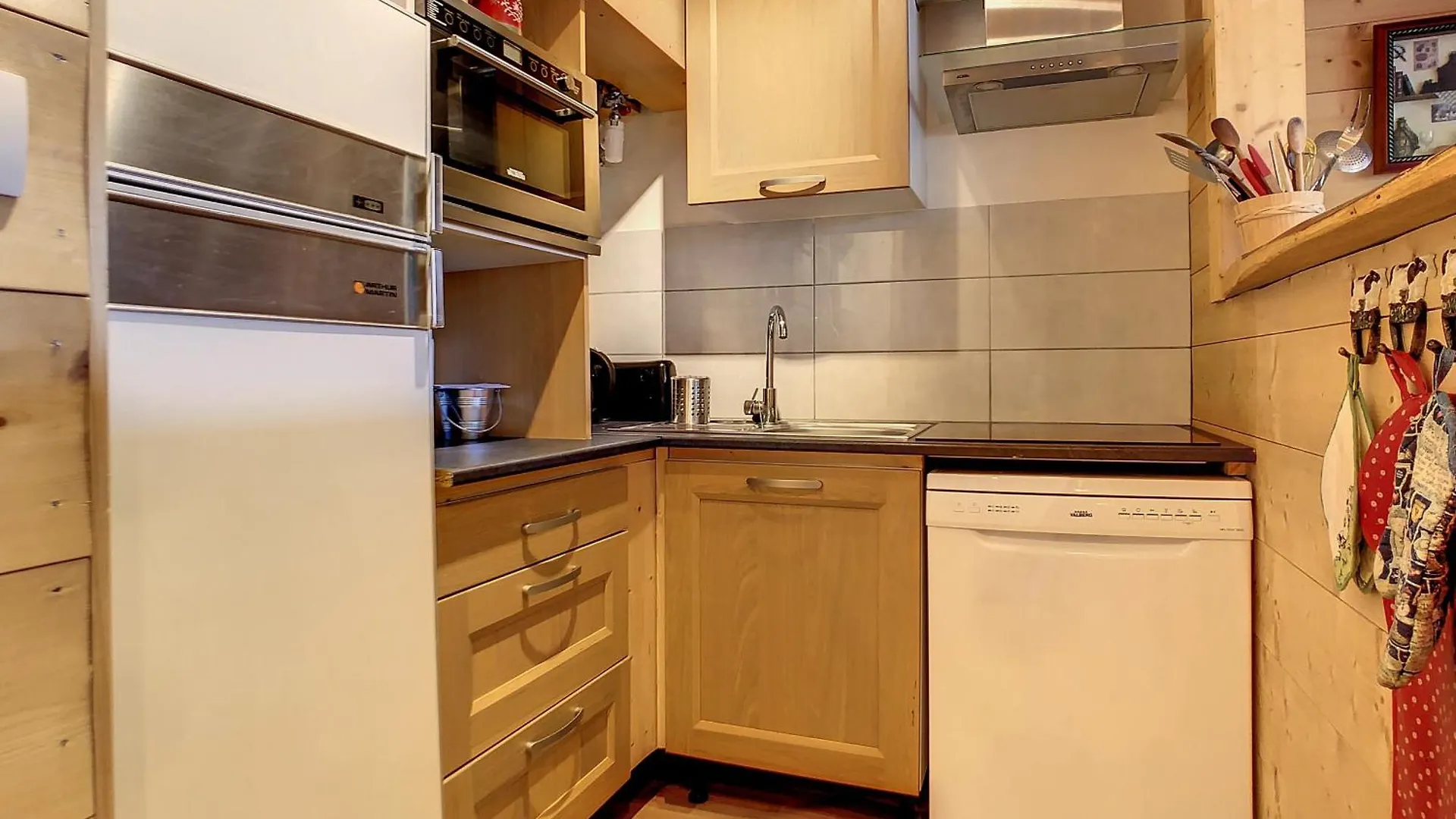 Apartment Edelweiss- Appartement - 7Pers -Proche Centre Les Gets