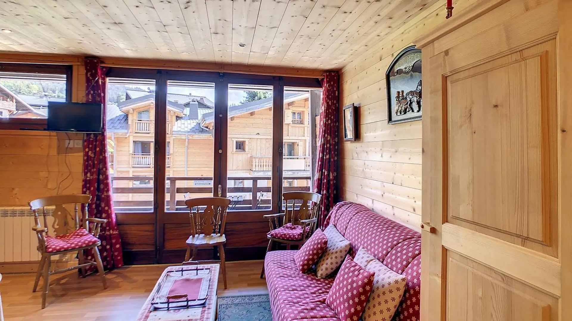 Edelweiss- Appartement - 7Pers -Proche Centre Les Gets Apartment