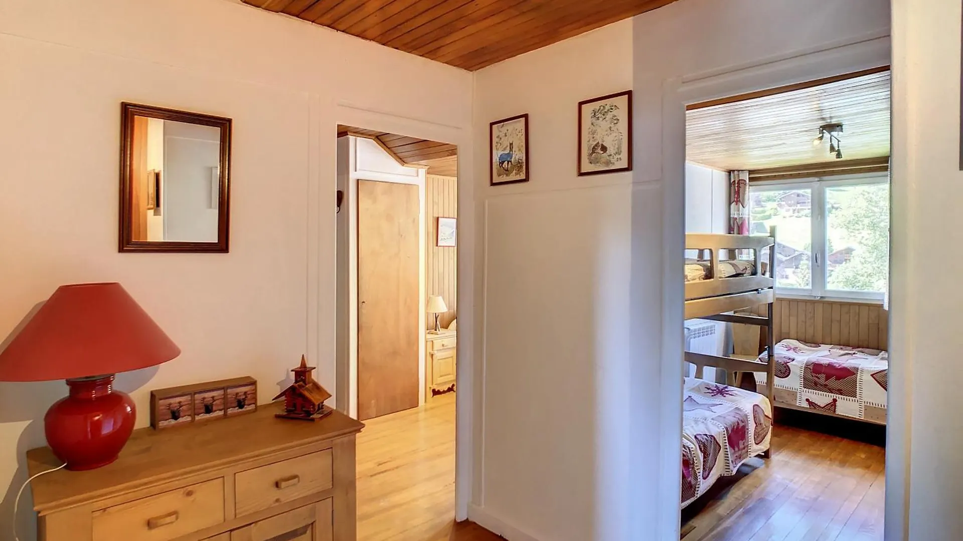 Apartment Edelweiss- Appartement - 7Pers -Proche Centre Les Gets France